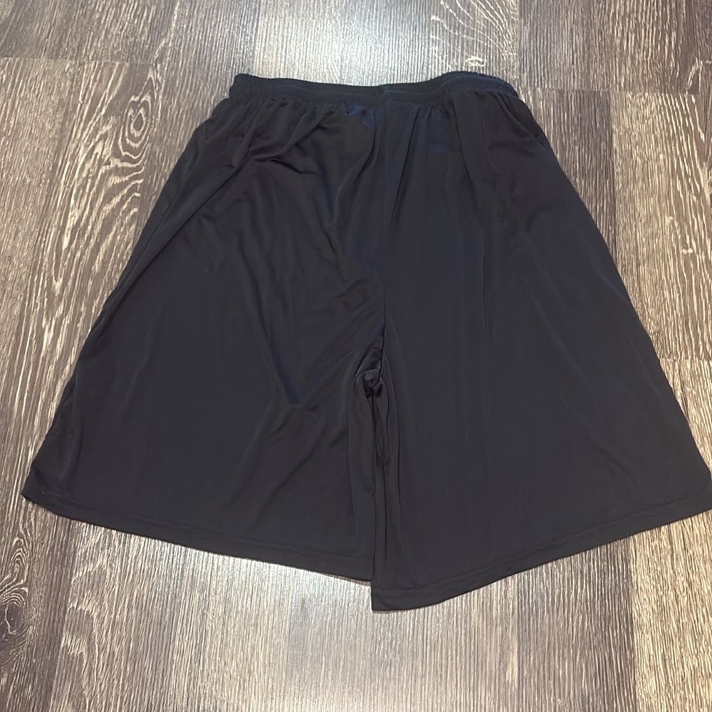 Sport tek youth black athletic shorts size medium - Picture 2 of 3